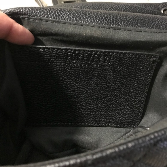 Forever 21 Quilted Purse - Picture 4 of 8